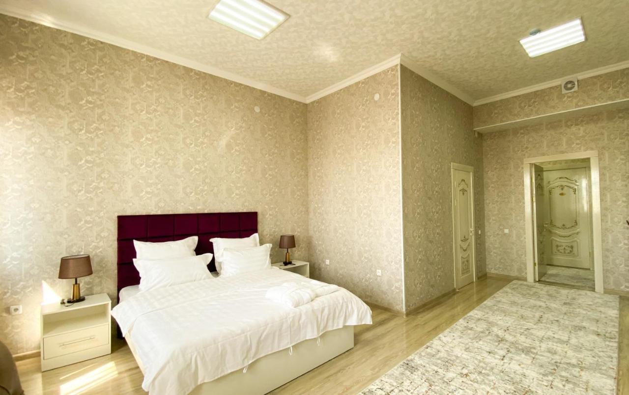 Golden Ray Hotel Turkistan Bagian luar foto
