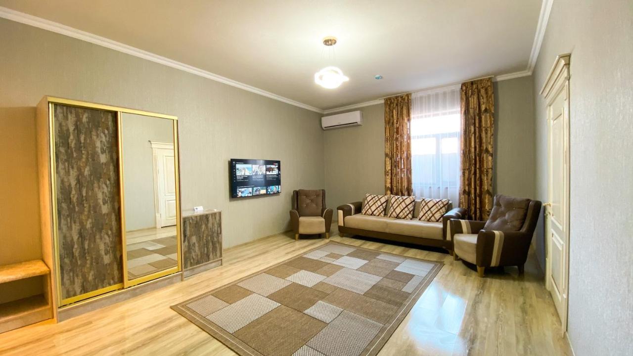 Golden Ray Hotel Turkistan Bagian luar foto