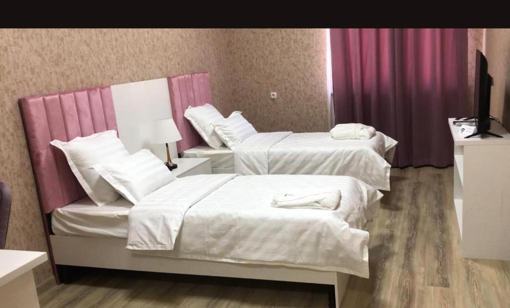 Golden Ray Hotel Turkistan Bagian luar foto